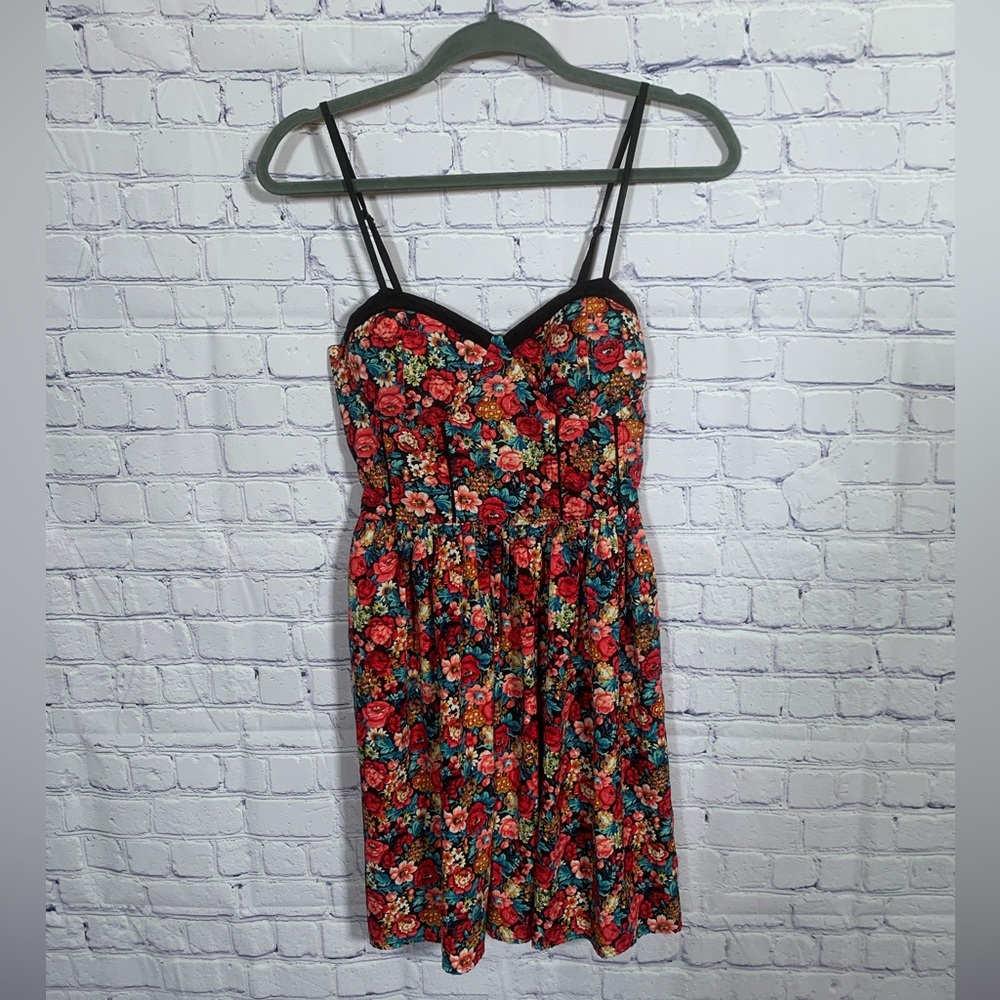 Band of Gypsies Womens Sleeveless Dark Floral Mini Dress Babydoll M Whimsigoth